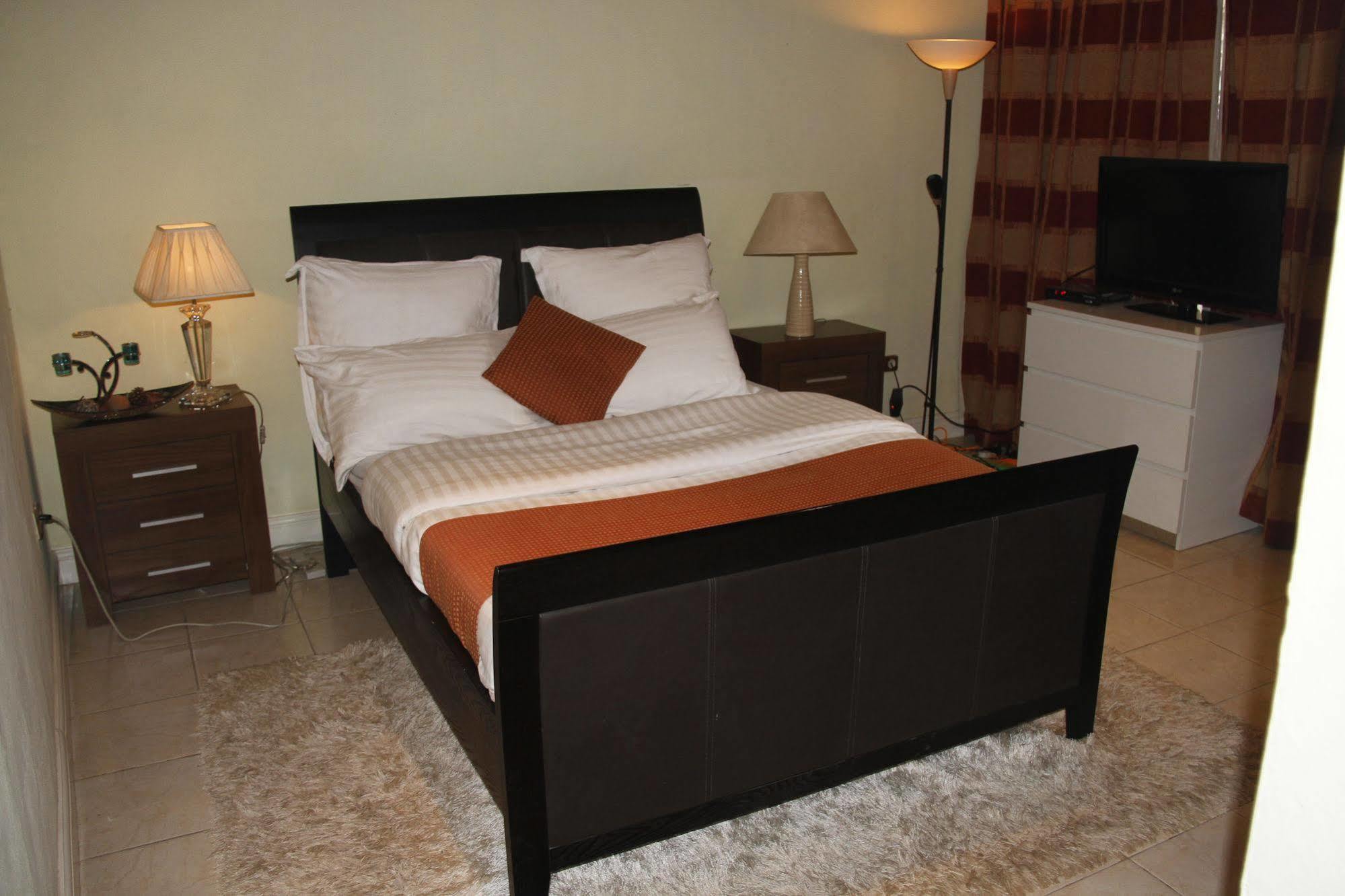 Saddle Hill Ranch Hotel Bafut ภายนอก รูปภาพ